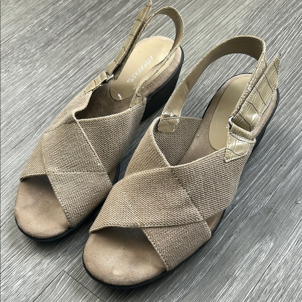 Aerosoles Tan Slingback Wedge Sandals